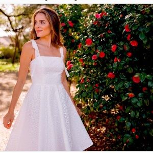 Gal Meets Glam Helen Dress